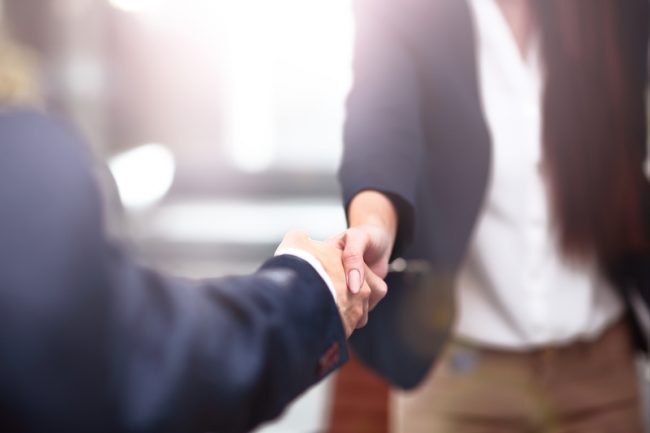 How to Avoid Legal Problems When Starting a Business with a Partner