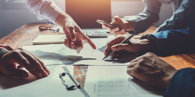 business accounting team