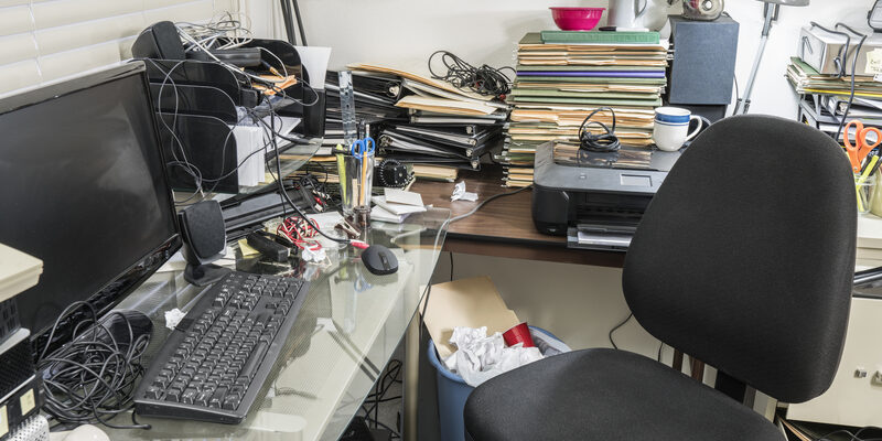 Signs You Need a New Desk Setup